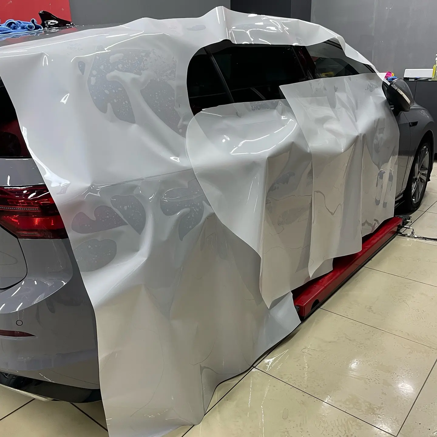 Puma Garaj 200 Mikron Ultra Parlak TPU PPF - Kayseri PPF Kaplama